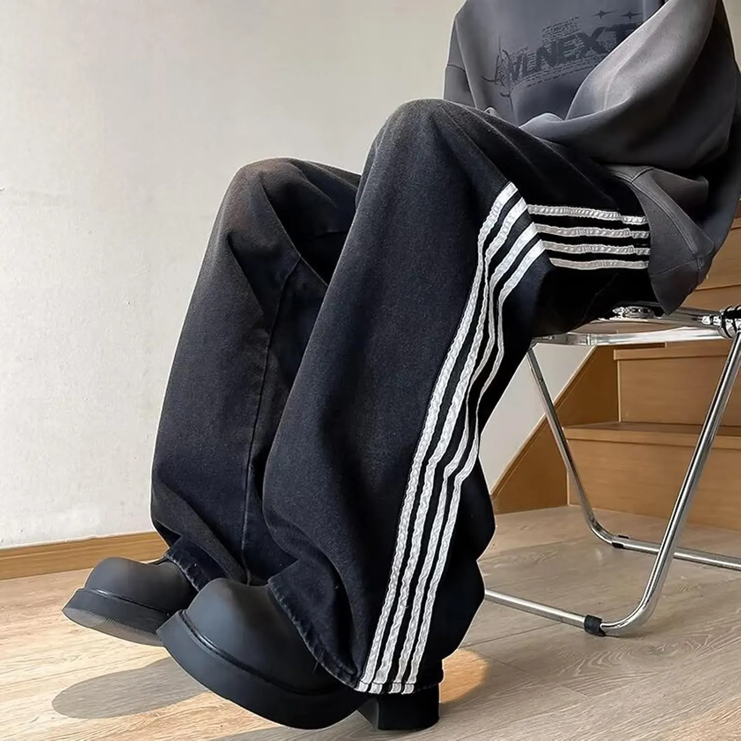 Mens Baggy Denim Jeans Casual Striped Pants Straight Wide Leg Jeans Oversized Hip Hop Pants Vintage Skater Track Jeans